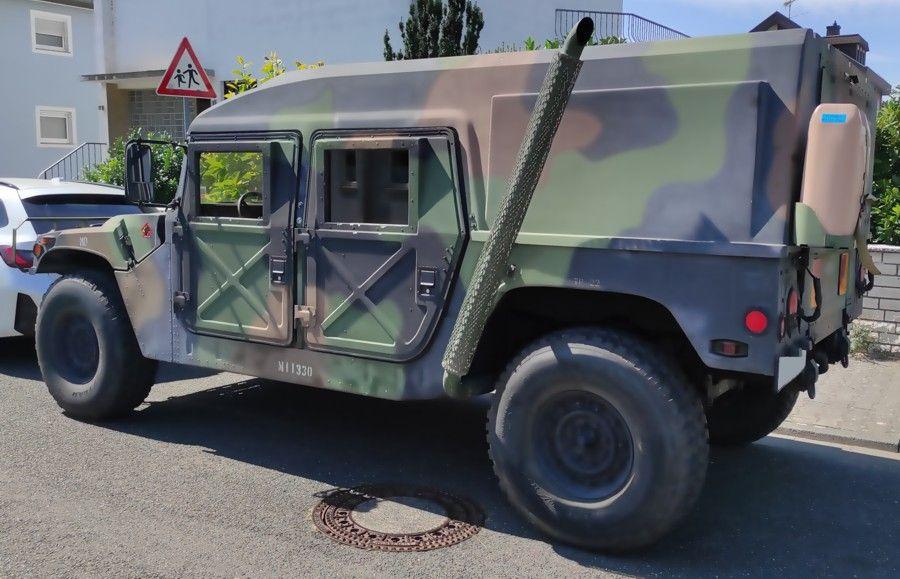 Hummer H1 Humvee